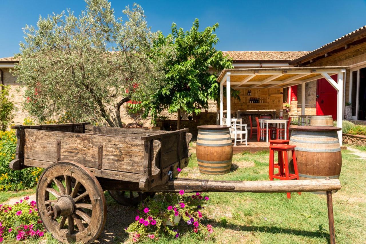Il Barbagianni Bed & Breakfast Montepescali ภายนอก รูปภาพ