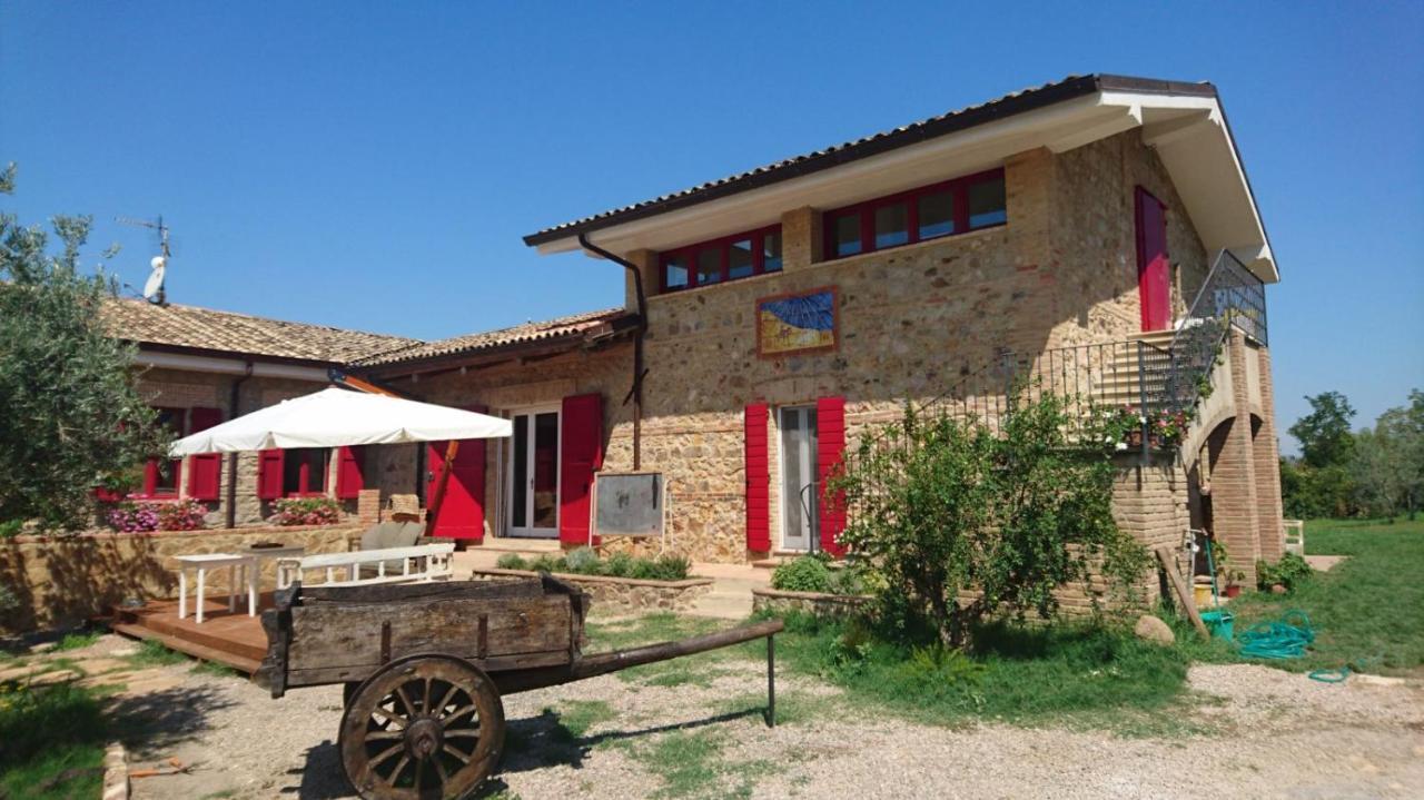 Il Barbagianni Bed & Breakfast Montepescali ภายนอก รูปภาพ