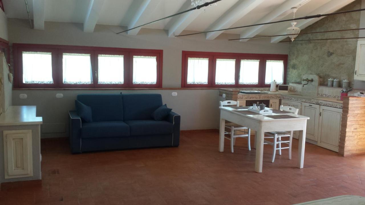Il Barbagianni Bed & Breakfast Montepescali ภายนอก รูปภาพ